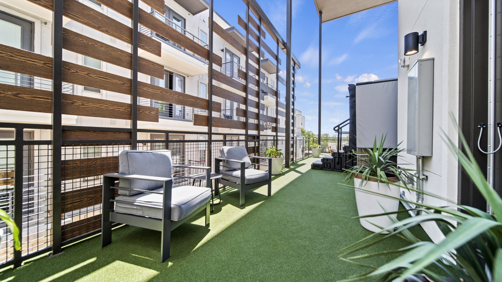 Spacious Austin Apartments with Natural Light for WFH - The Johnny communal spaces.